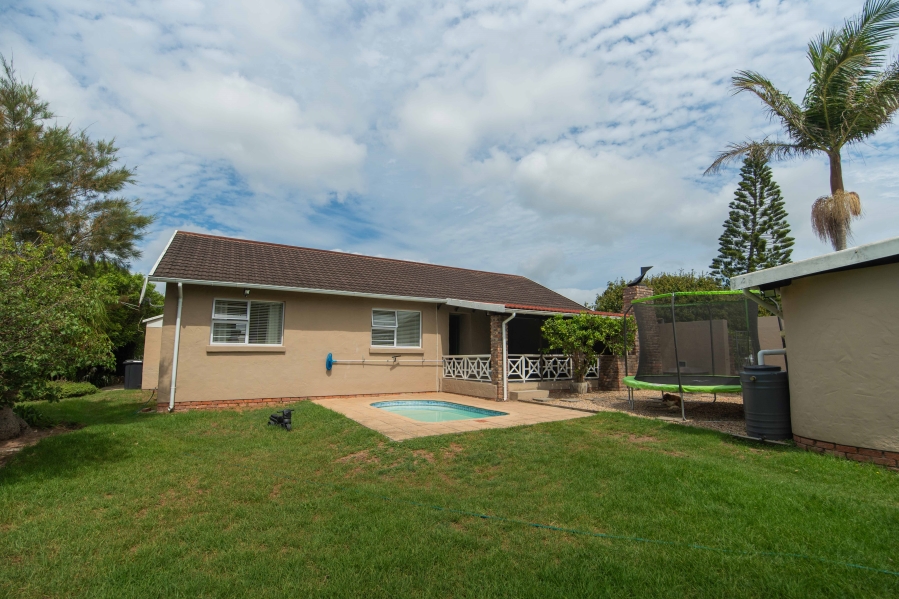 3 Bedroom Property for Sale in Sherwood Eastern Cape